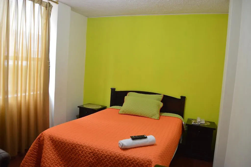 Hotel Capital Inn Quito 3*,  Ecuador